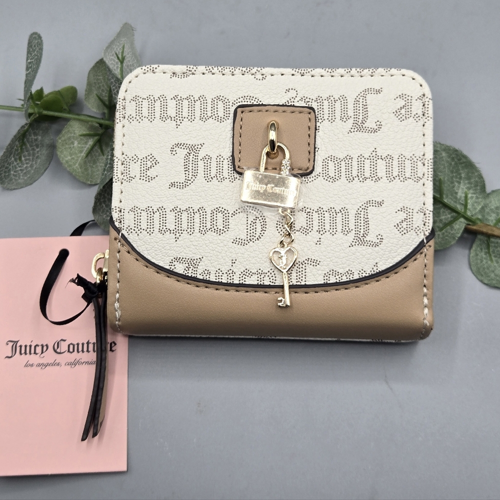 JUICY COUTURE WOMEN'S WALLET ZIP AROUND GOLDEN PADLOCK BEIGE CARD CASE